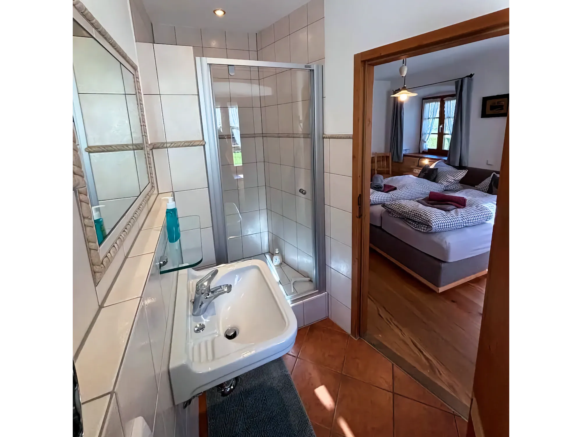 Zimmer Stubenkammer Bad
